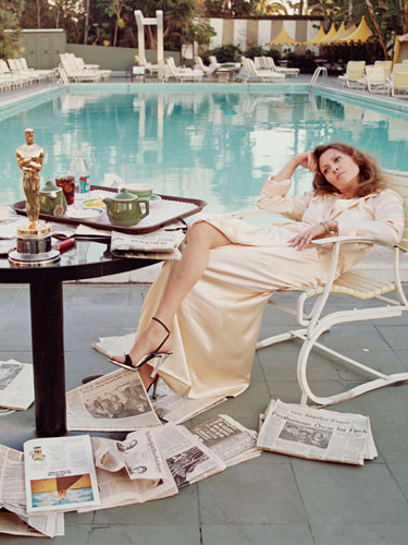 Faye Dunaway Iconic Photo Beverly Hills Hotel